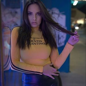 Top yellow Tarantino